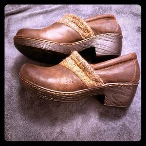 NWOT Leather Clogs